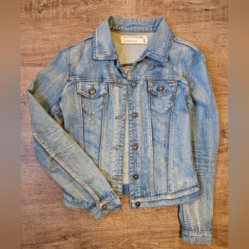 Circle of Trust denim jacket size L